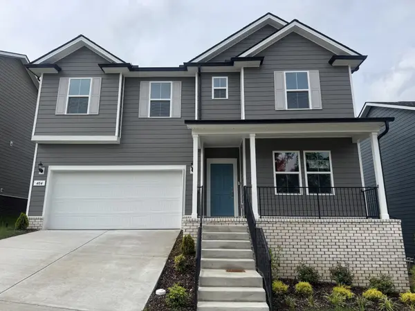 209 Land Breeze Dr, La Vergne, TN 37086