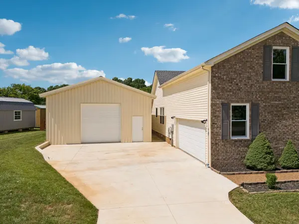 1402 Alyssa Dr, Chapel Hill, TN 37034