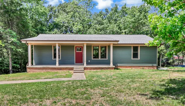 514 Lisa Ct, Clarksville, TN 37043