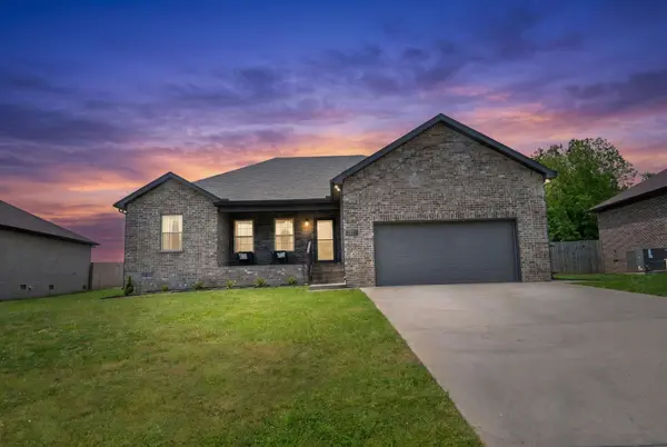 108 Smithfield Dr, Shelbyville, TN 37160