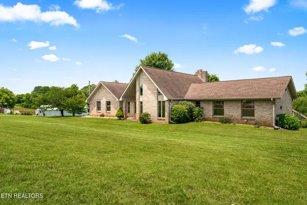 109 Overlook Drive, Loudon, TN 37774