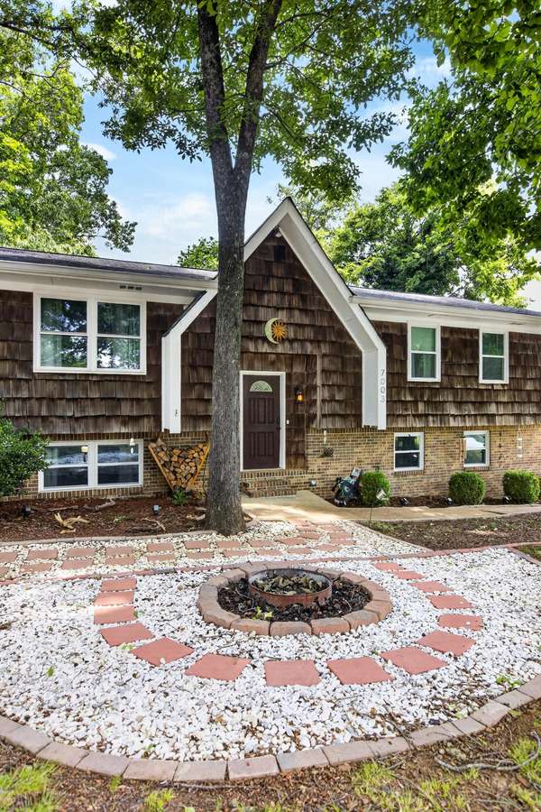 7003 Glacier Lane, Harrison, TN 37341