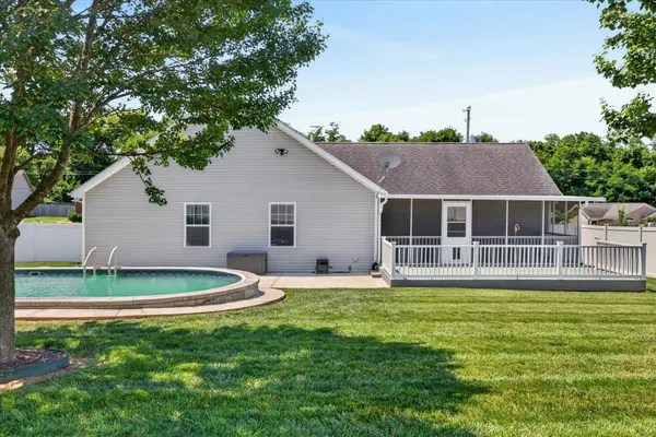 123 Daven Dr, Hopkinsville, KY 42240