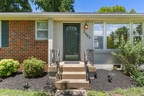 2940 Fernbrook Ln, Nashville, TN 37214