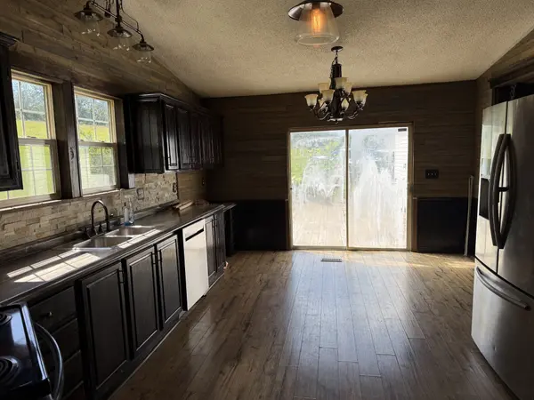 8356 Barren Fork Ln, Bon Aqua, TN 37025