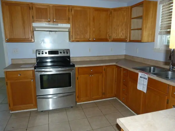 1303 E Lincoln St, Tullahoma, TN 37388