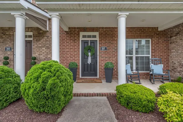 307 Oldbury Ln, Spring Hill, TN 37174