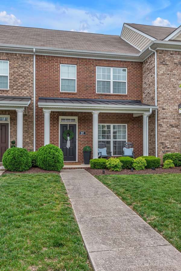 307 Oldbury Ln, Spring Hill, TN 37174