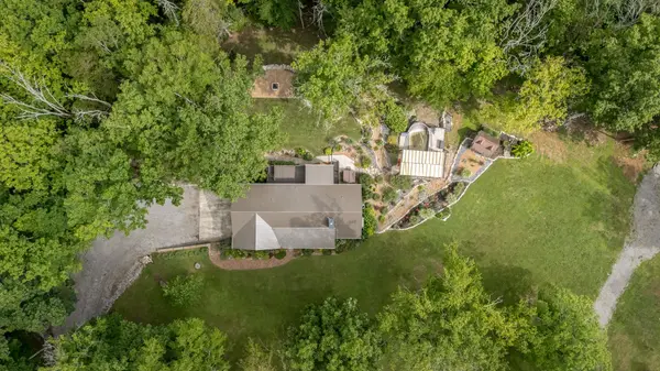 812 Tanglewood Dr, Woodbury, TN 37190
