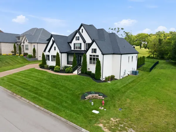 220 Rock Cress Rd, Nolensville, TN 37135