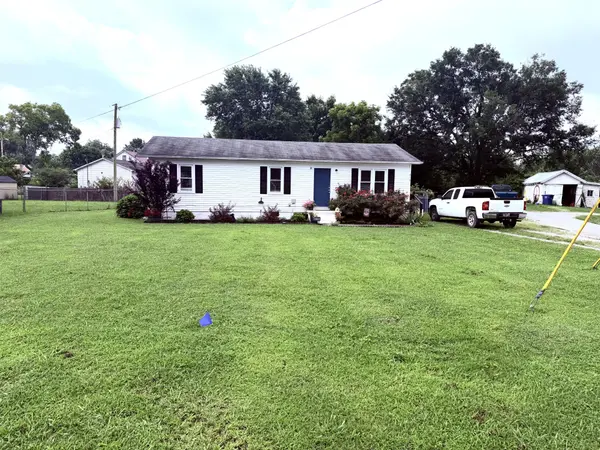 618 Coble Cir, Shelbyville, TN 37160