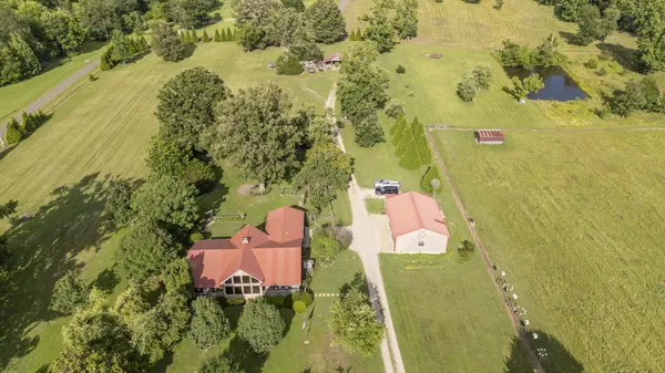 2960 OAK GROVE RD, Savannah, TN 38372