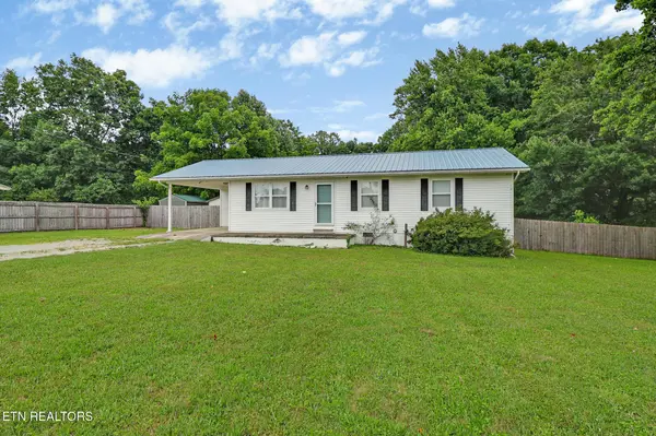 111 Meadow Creek Drive, Crossville, TN 38572