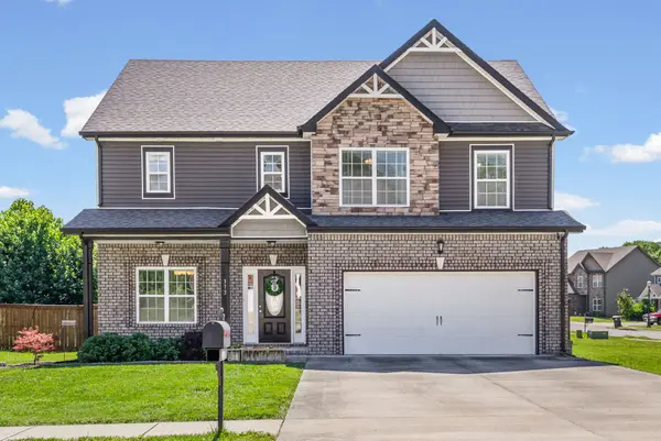 373 Abeline Dr, Clarksville, TN 37043