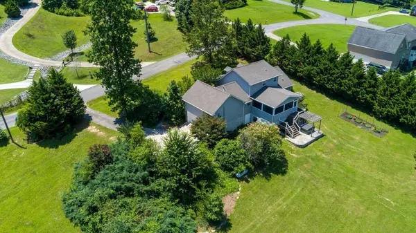 67 Whispering Pines Drive, Trenton, GA 30752