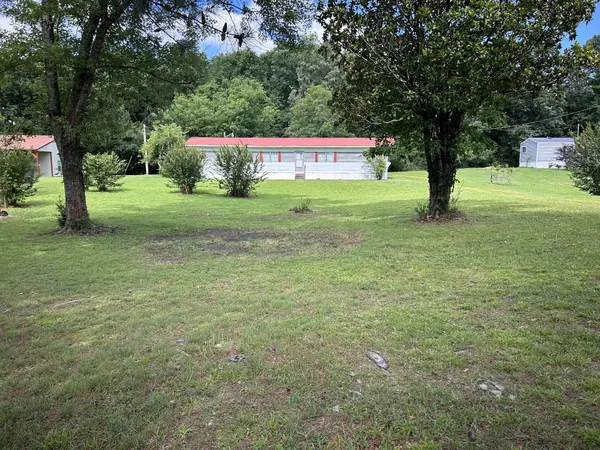 25 Beaver Rd, Eva, TN 38333