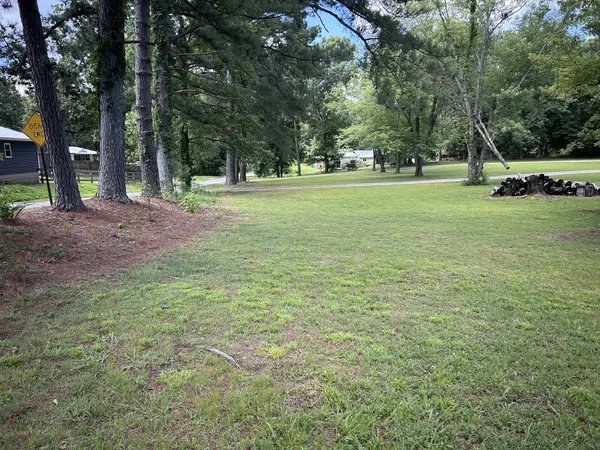 25 Beaver Rd, Eva, TN 38333