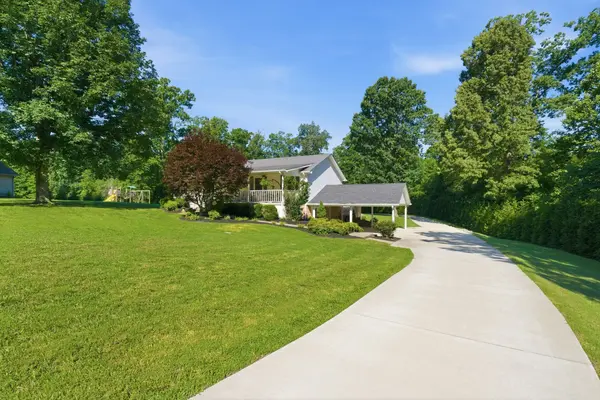1170 Liberty Road, Charlotte, TN 37036