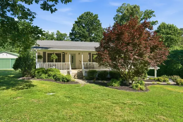 1170 Liberty Road, Charlotte, TN 37036