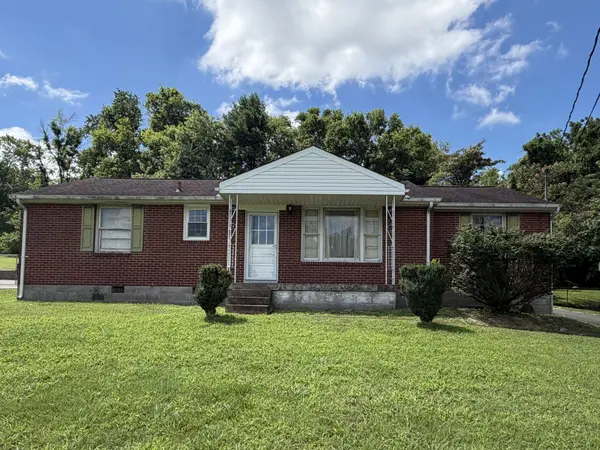 214 Eldon Ct, Nashville, TN 37214