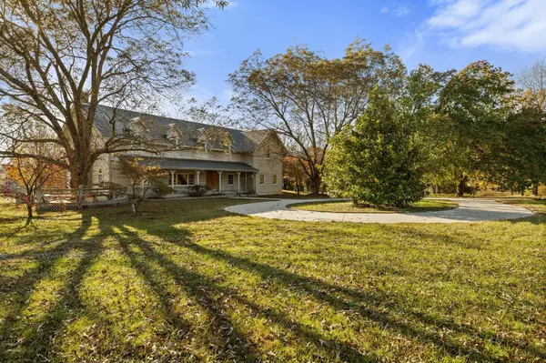 2301 Rock Creek Rd, Estill Springs, TN 37330