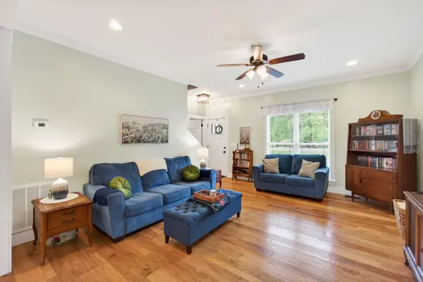 633 Victoria Ln, Sparta, TN 38583