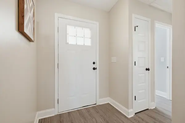 2079 Claudia Ln, Springfield, TN 37172