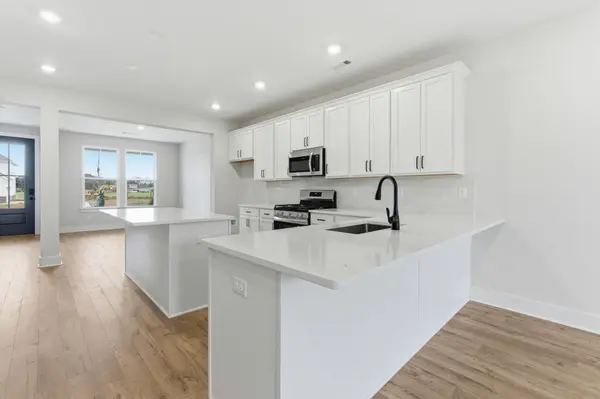 1443 Charles Drive, Chapel Hill, TN 37034