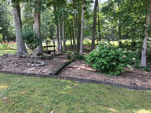 2301 Holly St, Signal Mountain, TN 37377