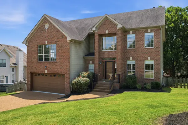 106 Paige Park Ln, Goodlettsville, TN 37072