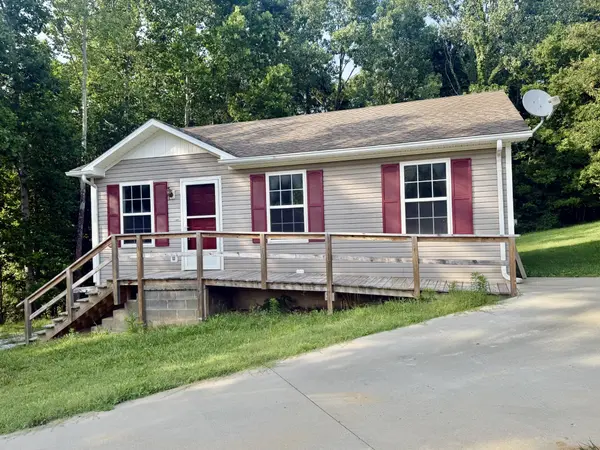 74 English Dr, Cadiz, KY 42211