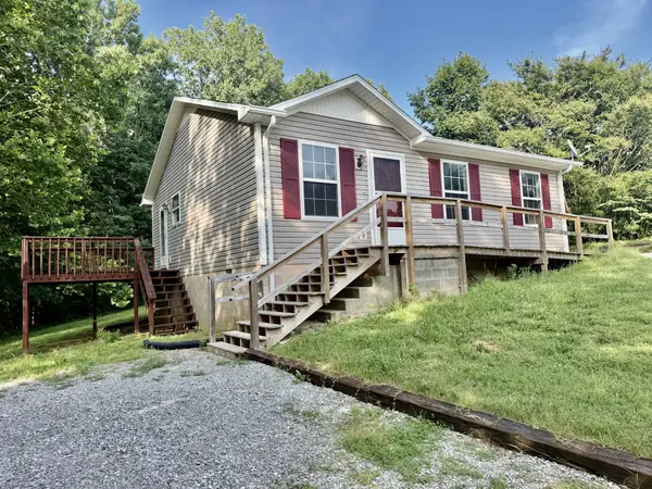 74 English Dr, Cadiz, KY 42211