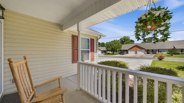 72 Anchor Drive, Rossville, GA 30741
