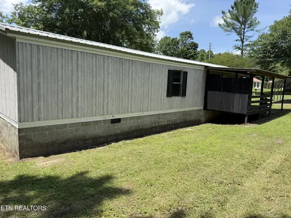 119 Clayborn Ave, Jamestown, TN 38556