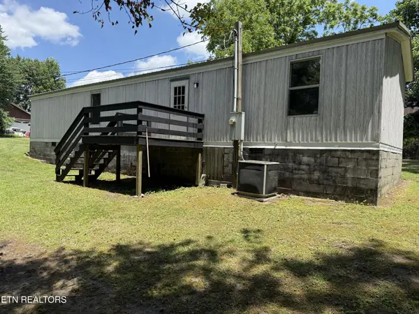 119 Clayborn Ave, Jamestown, TN 38556