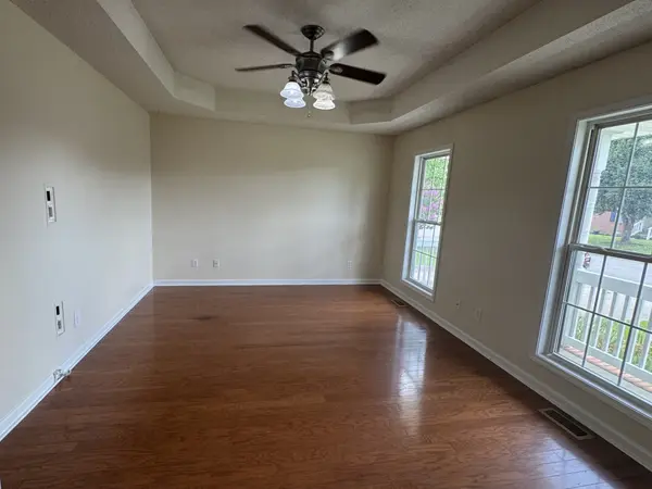 216 Grassmire Dr, Clarksville, TN 37042