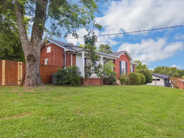 126 Medearis Dr, Old Hickory, TN 37138