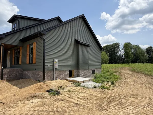 1297 Vickie Ln, Portland, TN 37148