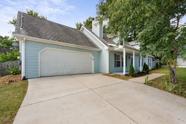 111 Frontier Ln, La Vergne, TN 37086