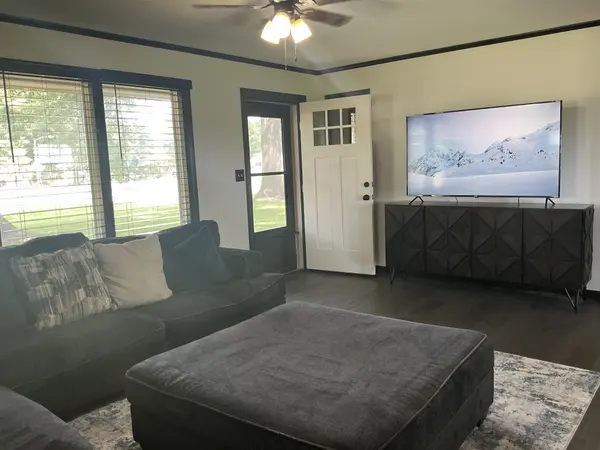 198 S Cavalier Dr, Alamo, TN 38001