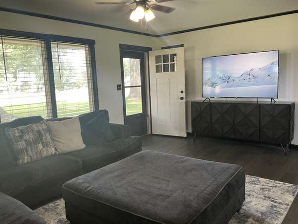 198 S Cavalier Dr, Alamo, TN 38001