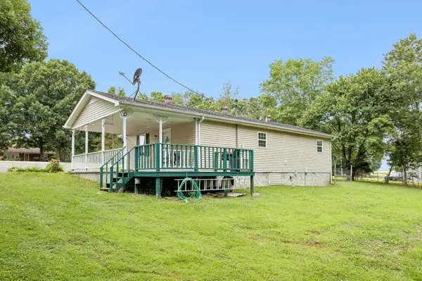 818 Gamaliel Rd, Red Boiling Springs, TN 37150