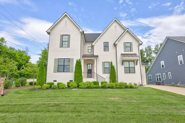 7100 Neills Branch Dr, College Grove, TN 37046