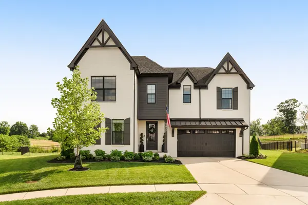 3455 Burgate Trl, Thompsons Station, TN 37179