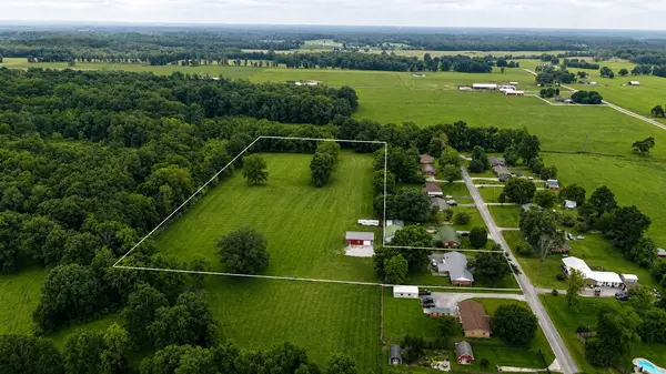 87 Eaton Ln, Manchester, TN 37355