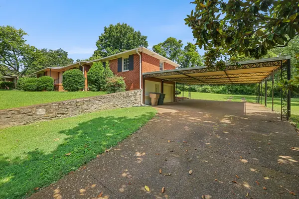 2820 Windemere Dr, Nashville, TN 37214