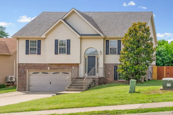 1996 General Neyland Dr, Clarksville, TN 37042