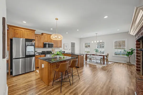1060 Auldridge Dr, Spring Hill, TN 37174