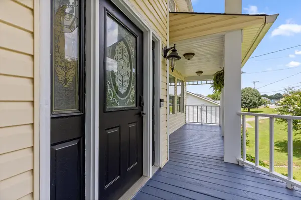 133 Merry Wood Drive, Rossville, GA 30741