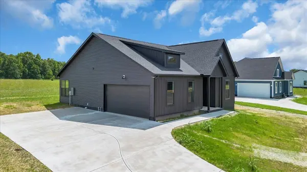 1521 Smartt Station Rd, Morrison, TN 37357